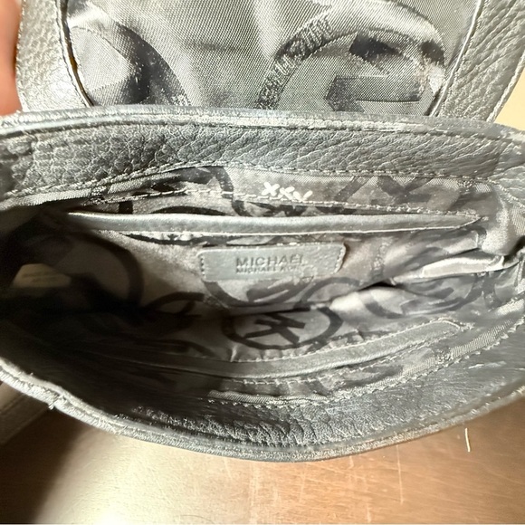 Michael Kors Black Crossbody Bag with Gold Hardware - Picture 5 of 8